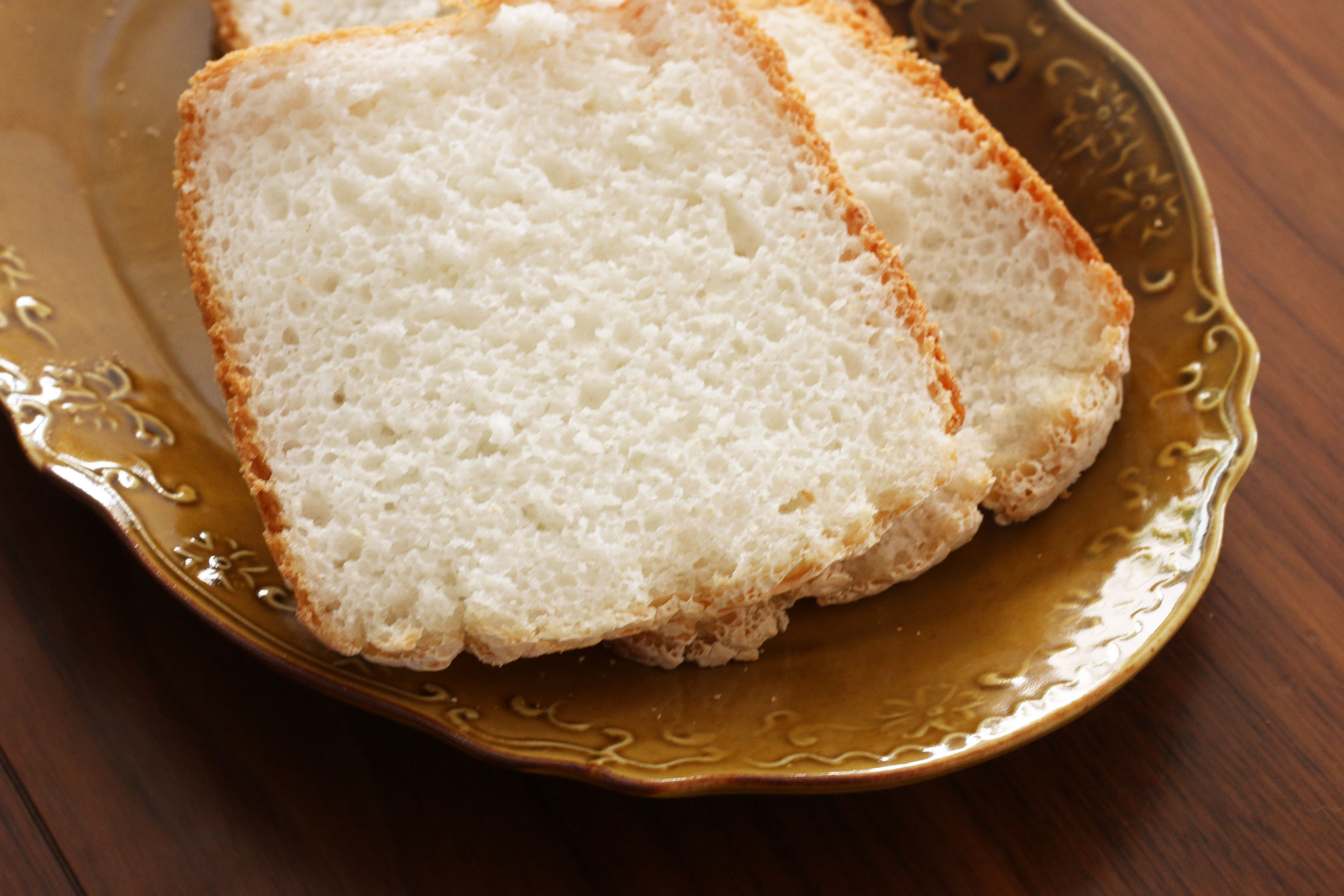 米粉食パンのきれいなスライス